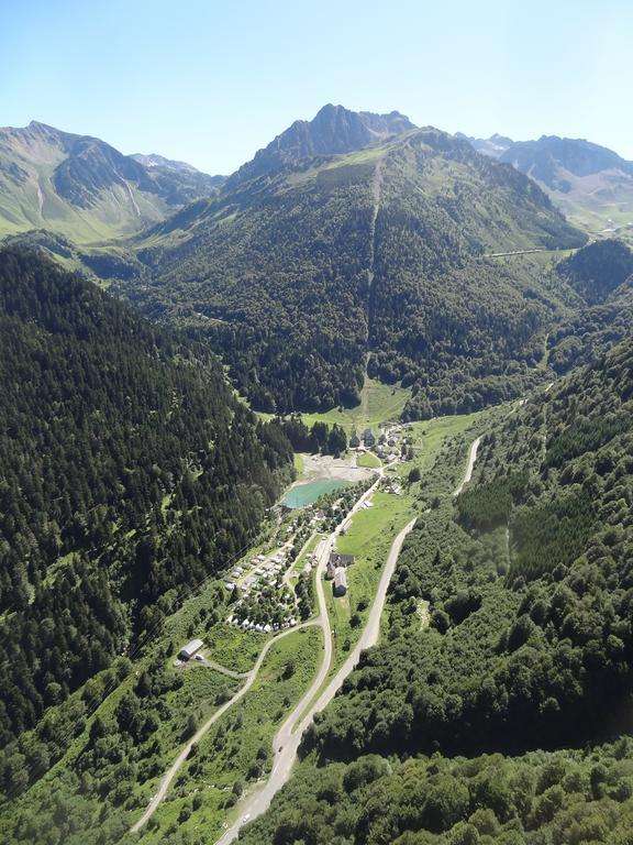 Gite Auberge Les Cascades Ла-Монжи Экстерьер фото